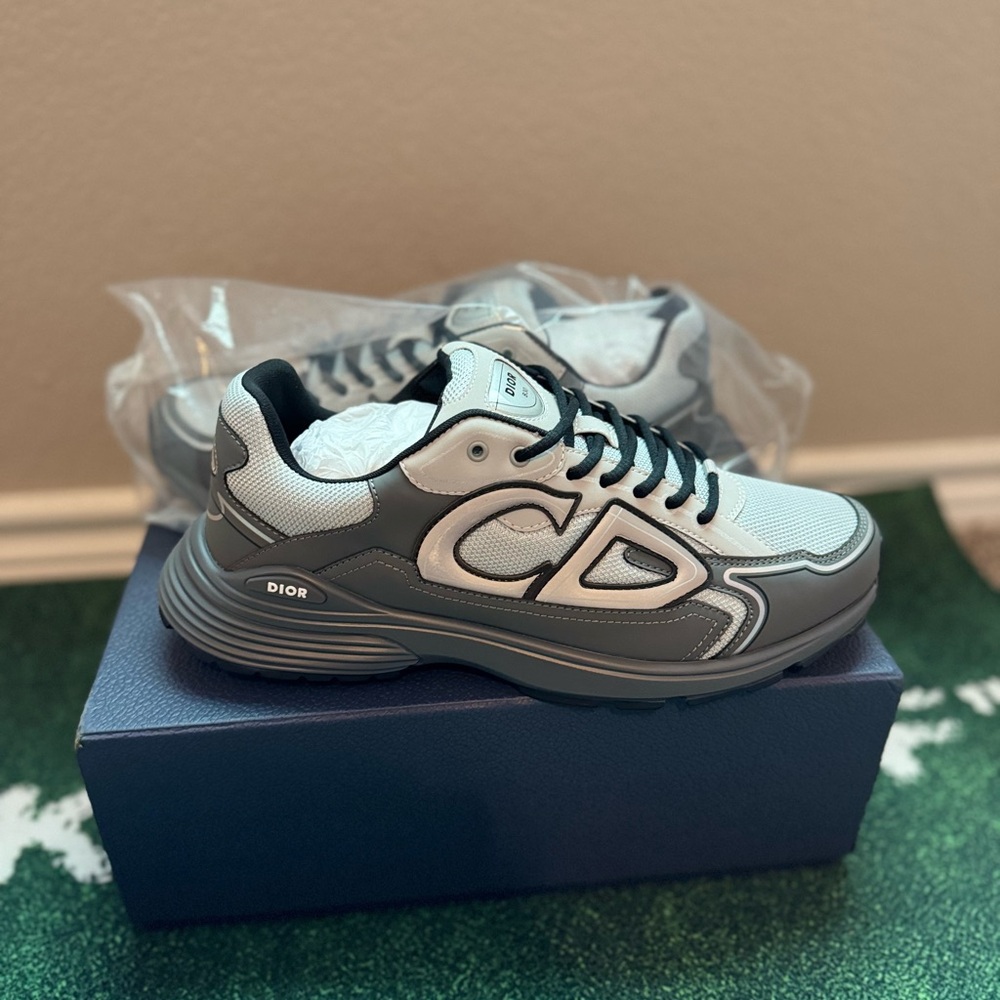 Dior b30